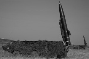 СПУ 9П129 с ракетами 9М79М, на позиции.